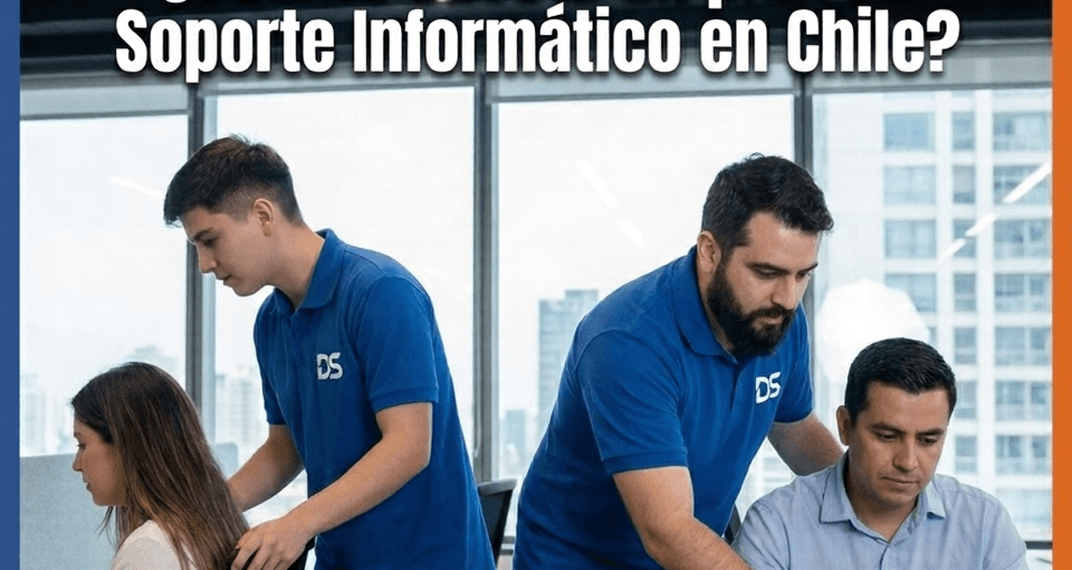 dos técnicos de soporte informático ayudando a dos personas